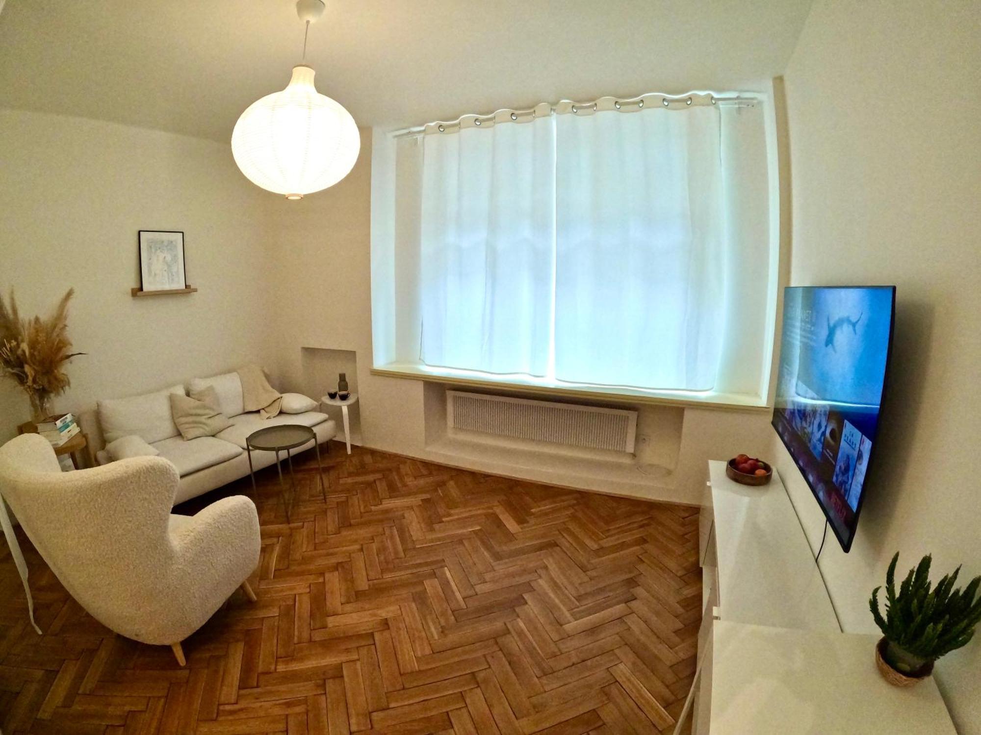 Urban Retreat I Modern Boho Apartments In Lovely Letna District - 10 Minutes From Old Town Prag Exterior foto